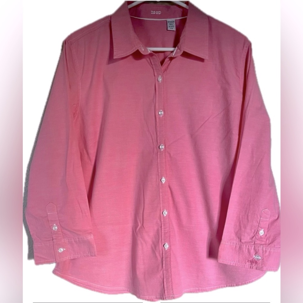 Izod Pink Button Down Shirt with Pointed Collar Excellent condition.  Size Large